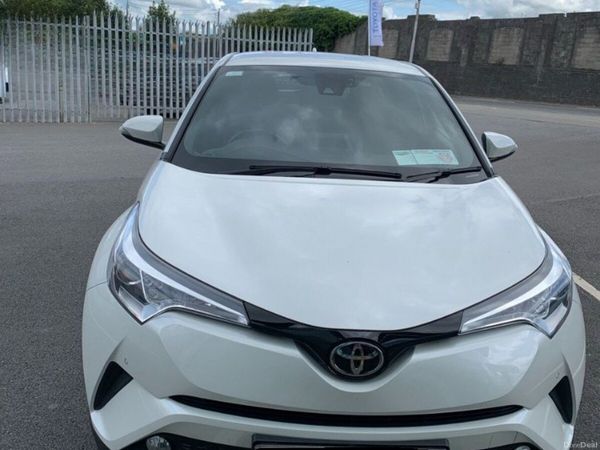 Toyota C-HR Hatchback, Petrol, 2017, White