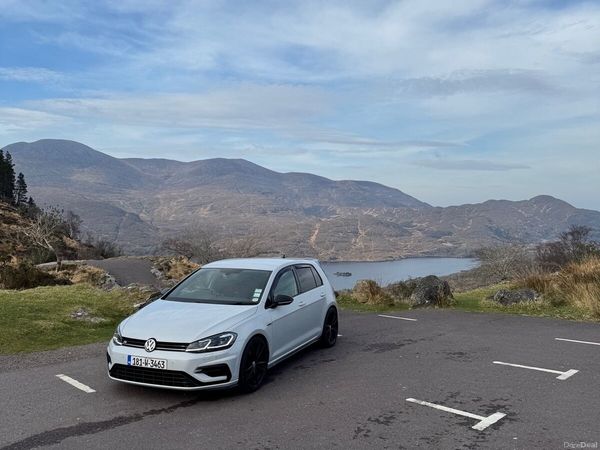 Volkswagen Golf Hatchback, Petrol, 2018, Silver