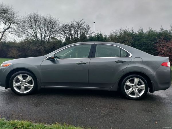 Honda Accord Saloon, Diesel, 2009, Grey