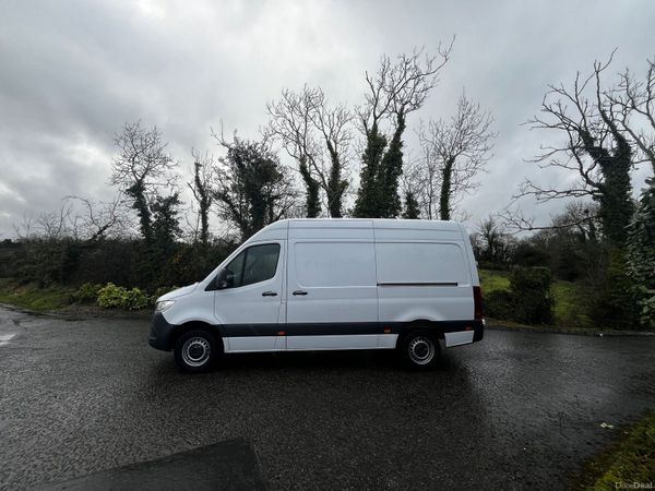 Mercedes-Benz Sprinter Van, Diesel, 2023, White