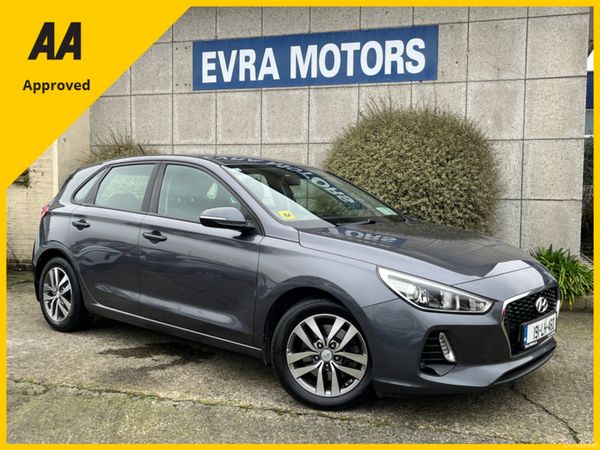 Hyundai i30 Hatchback, Diesel, 2019, Grey