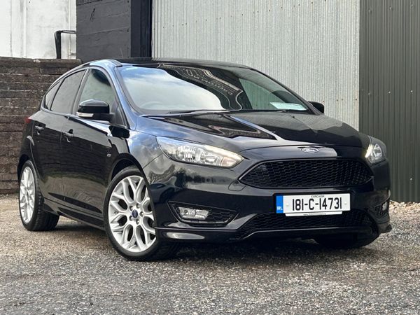 Ford Focus Hatchback, Petrol, 2018, Black