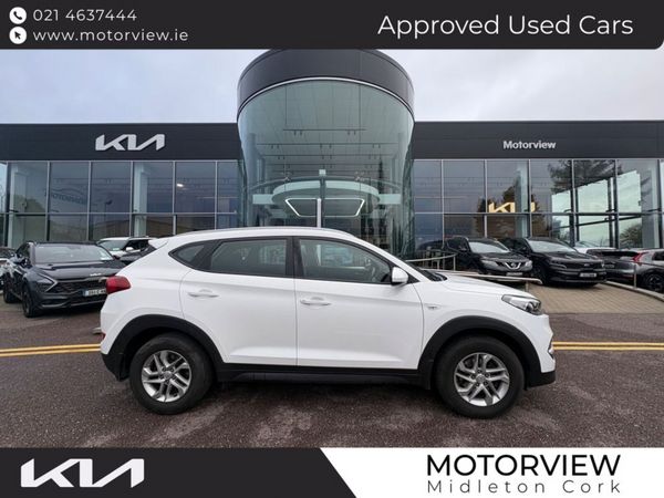 Hyundai Tucson MPV, Petrol, 2018, White