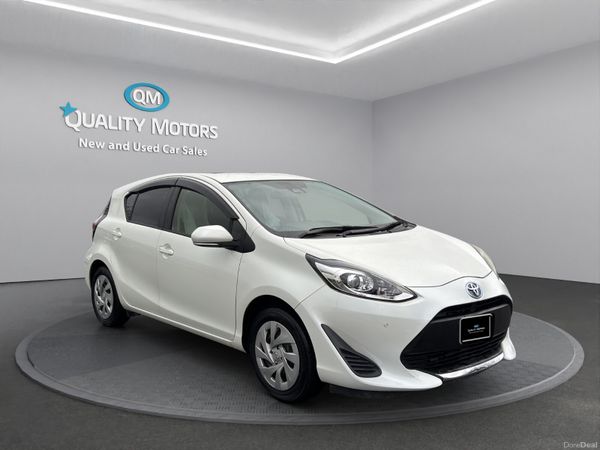 Toyota Aqua Hatchback, Petrol Hybrid, 2020, White