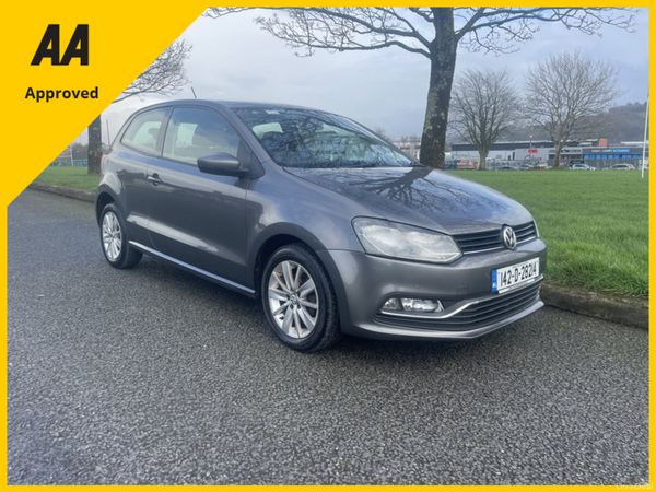 Volkswagen Polo Hatchback, Petrol, 2014, Grey
