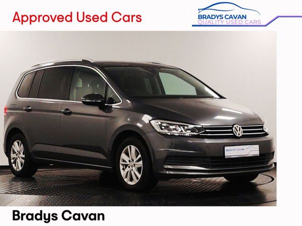 Volkswagen Touran MPV, Petrol, 2020, Grey