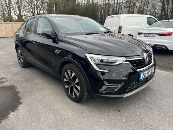 Renault Arkana Hatchback, Petrol, 2022, Black