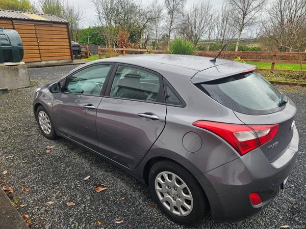 Hyundai i30 Hatchback, Diesel, 2014, Grey