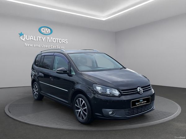 Volkswagen Touran MPV, Petrol, 2015, Black