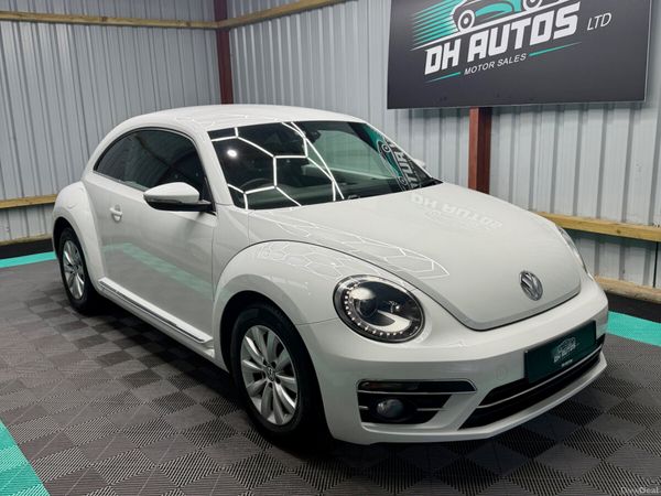 Volkswagen Beetle Hatchback, Petrol, 2017, White