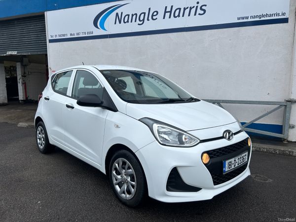 Hyundai i10 Hatchback, Petrol, 2018, White