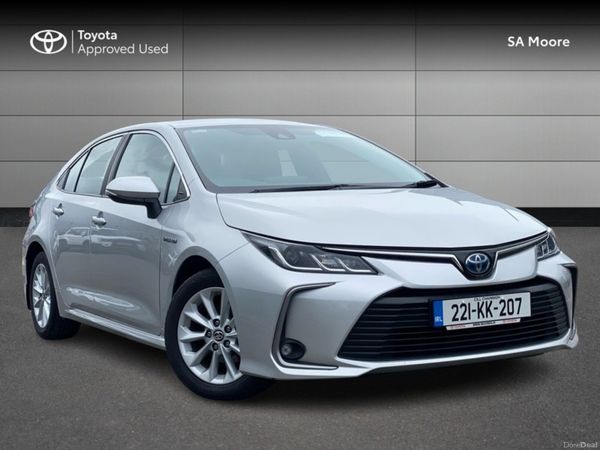 Toyota Corolla Saloon, Petrol Hybrid, 2022, Grey