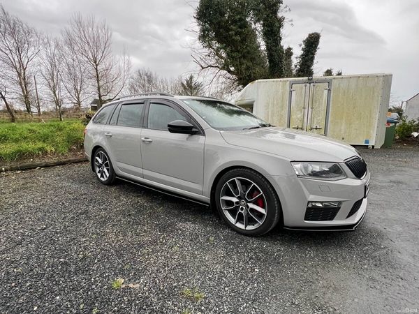 Skoda Octavia Estate, Diesel, 2016, Grey