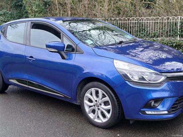 Renault Clio Hatchback, Petrol, 2019, Blue