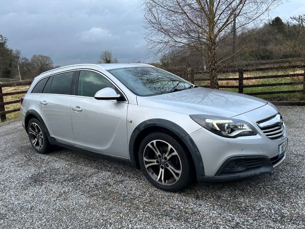 Opel Insignia Estate, Diesel, 2015, Silver