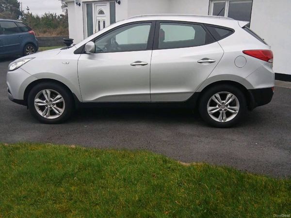 Hyundai ix35 SUV, Diesel, 2012, Silver