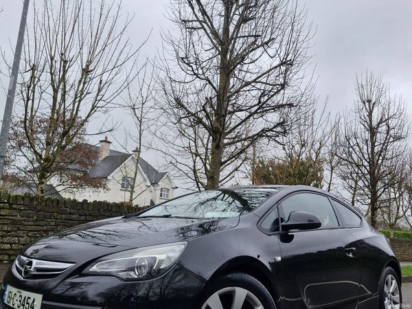 Opel Astra Hatchback, Diesel, 2015, Black