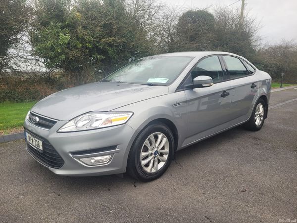 Ford Mondeo Saloon, Diesel, 2014, Grey