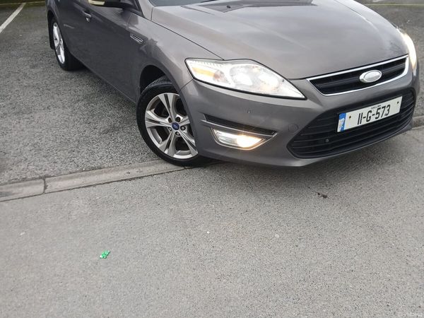 Ford Mondeo Saloon, Diesel, 2011, Brown