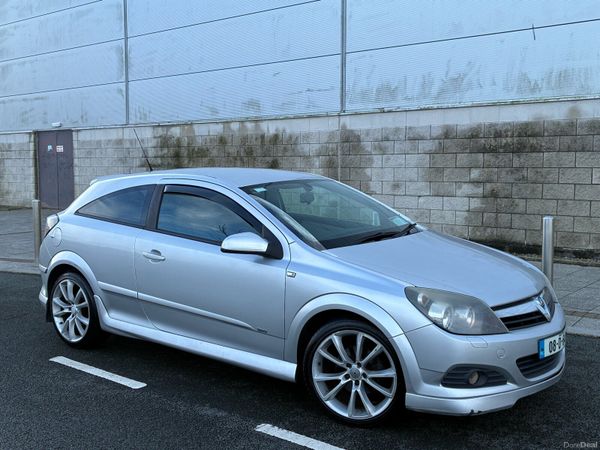 Opel Astra Hatchback, Petrol, 2008, Silver