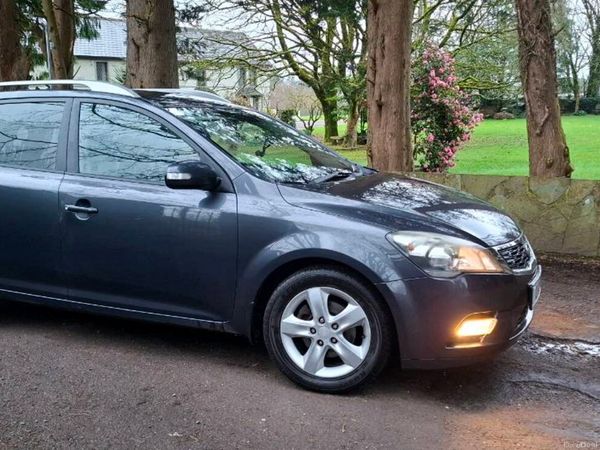 Kia Ceed MPV, Diesel, 2012, Grey