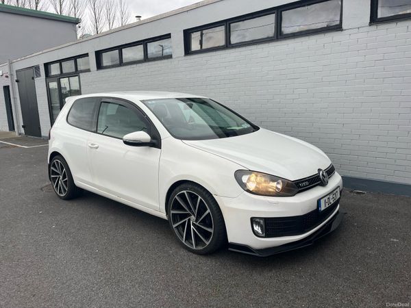 Volkswagen Golf Hatchback, Diesel, 2011, White