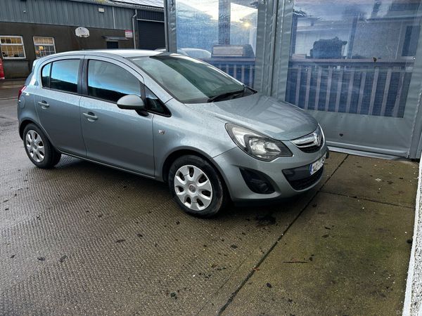 Vauxhall Corsa Hatchback, Diesel, 2014, Silver