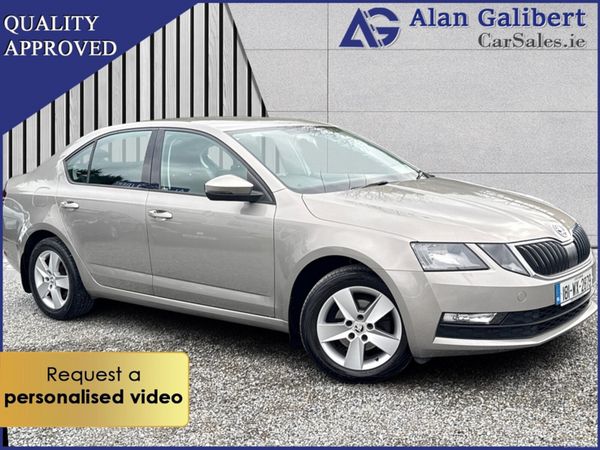 Skoda Octavia Hatchback, Diesel, 2018, Grey