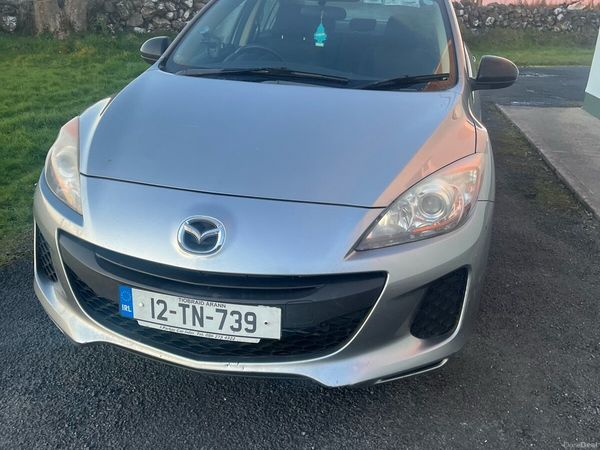Mazda Mazda3 Saloon, Diesel, 2012, Grey