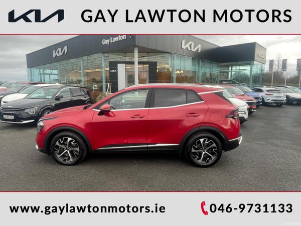 Kia Sportage MPV, Diesel, 2024, Red