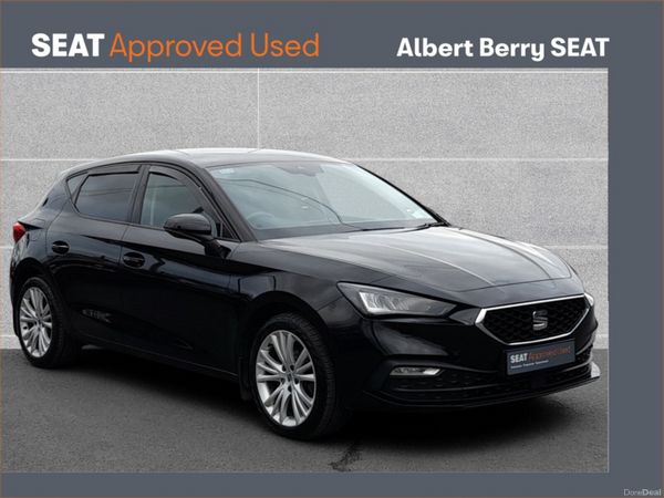 SEAT Leon Hatchback, Diesel, 2023, Black