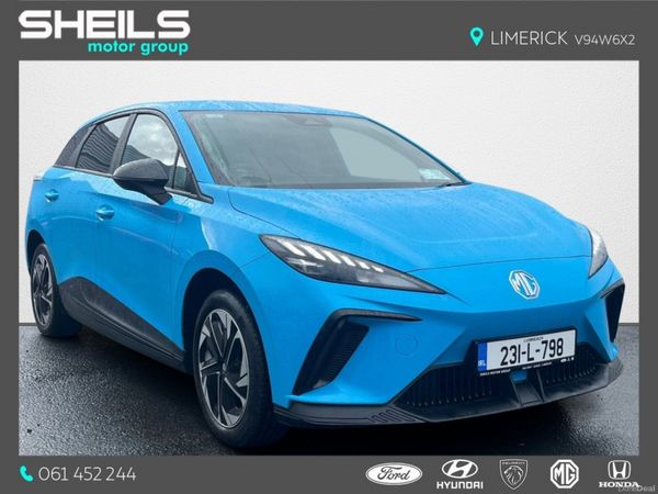MG MG4 Hatchback, Electric, 2023, Blue