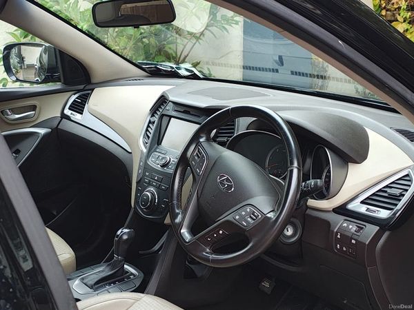 Hyundai Santa Fe SUV, Diesel, 2013, Black