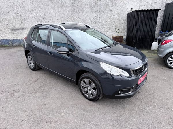 Peugeot 2008 Hatchback, Petrol, 2017, Grey