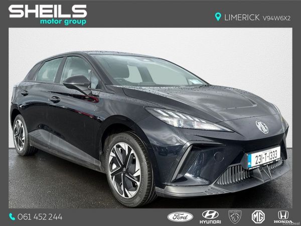 MG MG4 Hatchback, Electric, 2023, Black