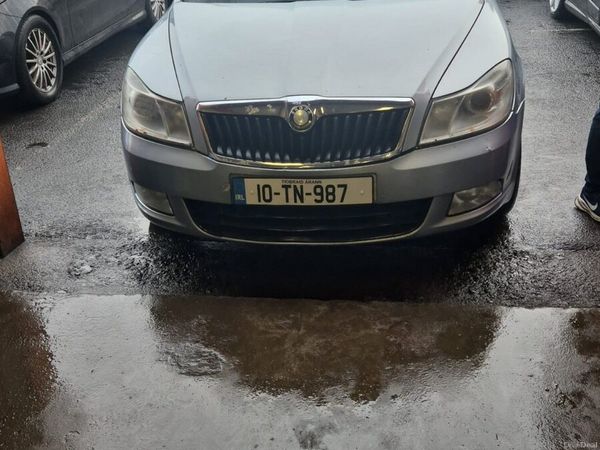 Skoda Octavia Hatchback, Diesel, 2010, Blue