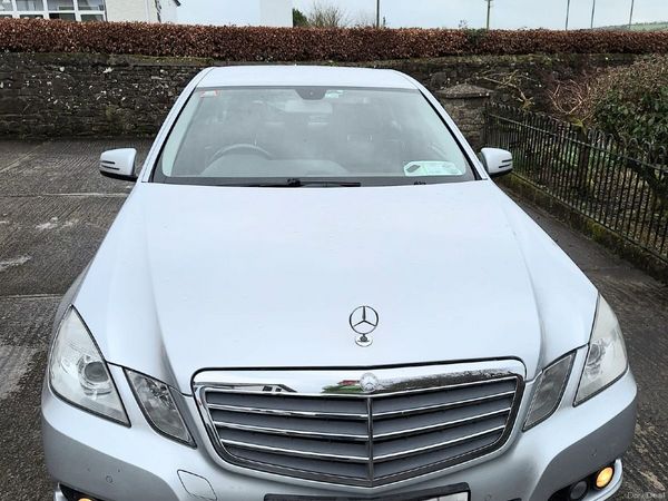 Mercedes-Benz E-Class Saloon, Diesel, 2011, Silver