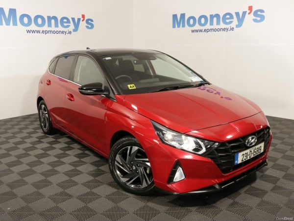 Hyundai i20 Hatchback, Petrol, 2023, Red