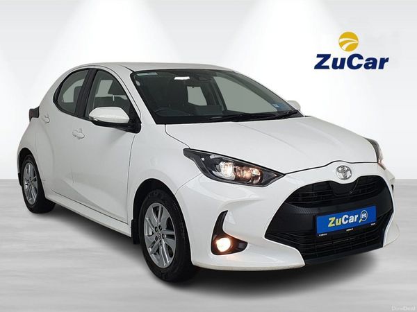 Toyota Yaris Hatchback, Petrol, 2023, White