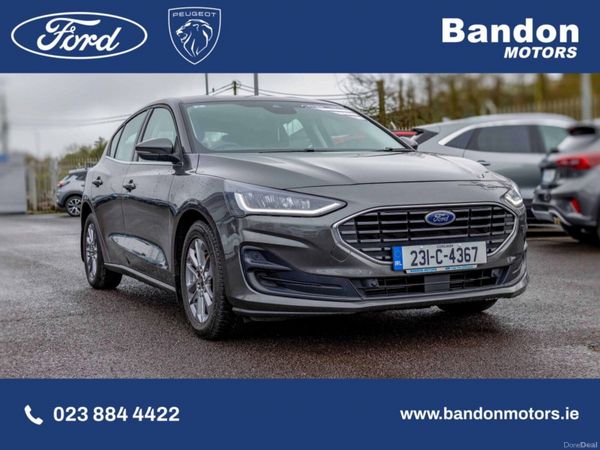 Ford Focus Hatchback, Petrol, 2023, Grey