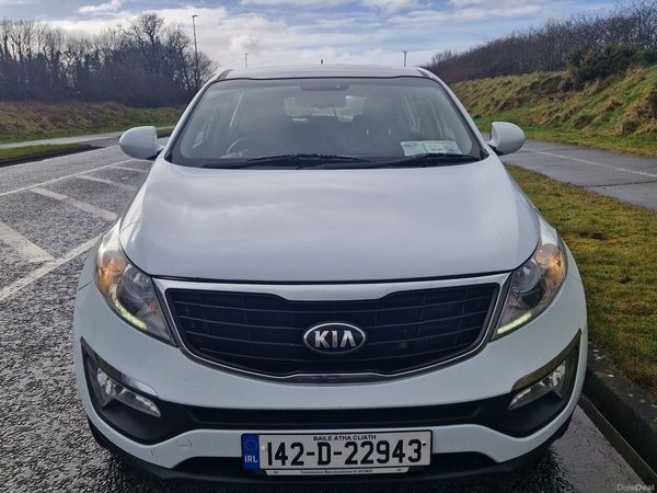 Kia Sportage SUV, Diesel, 2014, White