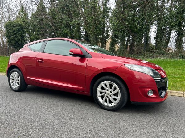 Renault Megane Coupe, Diesel, 2013, Red