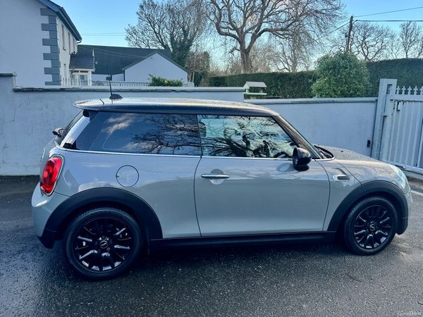 Mini Cooper Hatchback, Diesel, 2014, Grey