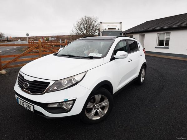 Kia Sportage SUV, Diesel, 2011, White