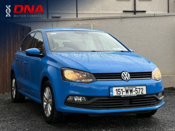 Volkswagen Polo Hatchback, Petrol, 2015, Blue