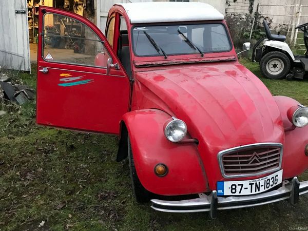 Citroen 2CV Saloon, Petrol, 1987, Red