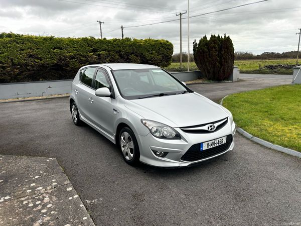 Hyundai i30 MPV, Petrol, 2011, Silver