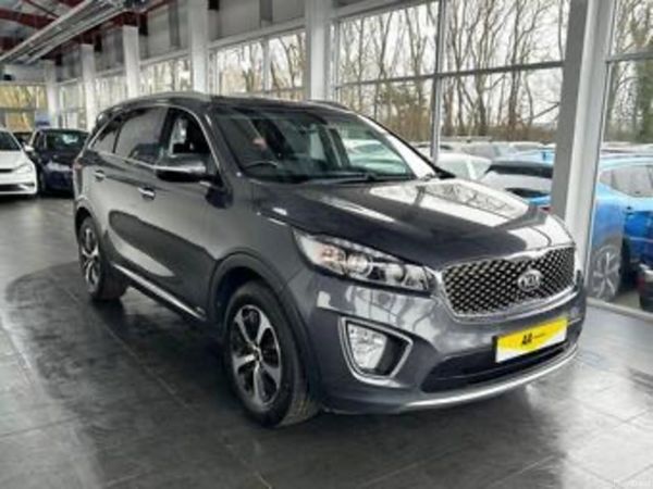 Kia Sorento SUV, Diesel, 2016, Red