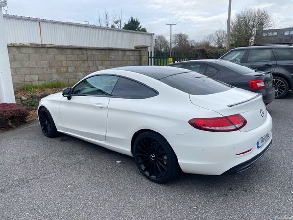 Mercedes-Benz C-Class Coupe, Diesel, 2017, White