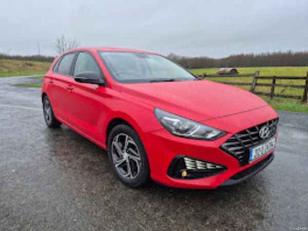 Hyundai i30 Hatchback, Diesel, 2021, Red